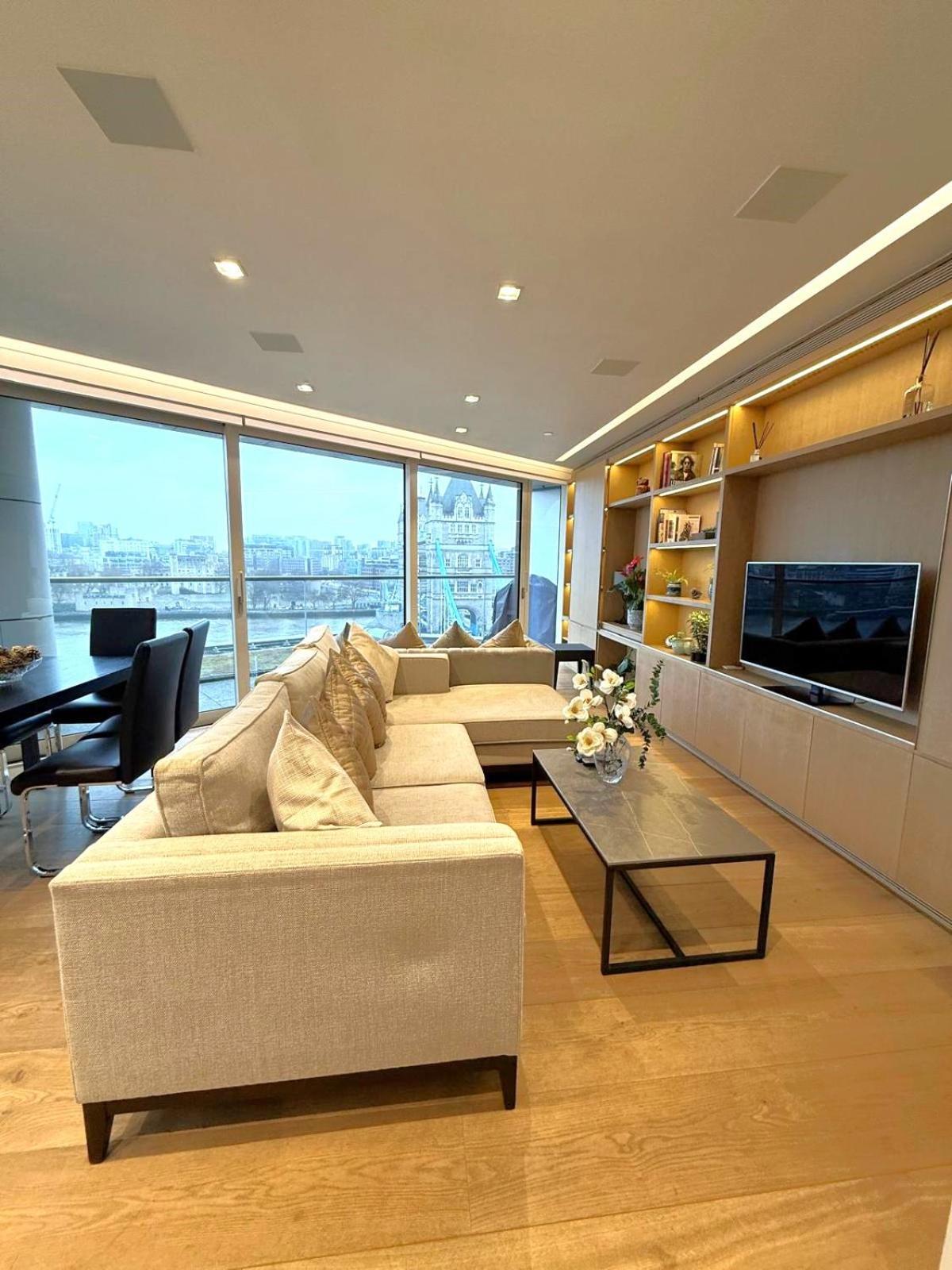 Tower Bridge Amazing View Luxury 3 Beds Appartamento