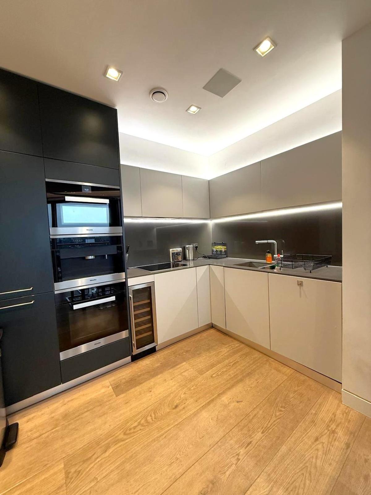 Tower Bridge Amazing View Luxury 3 Beds Appartamento